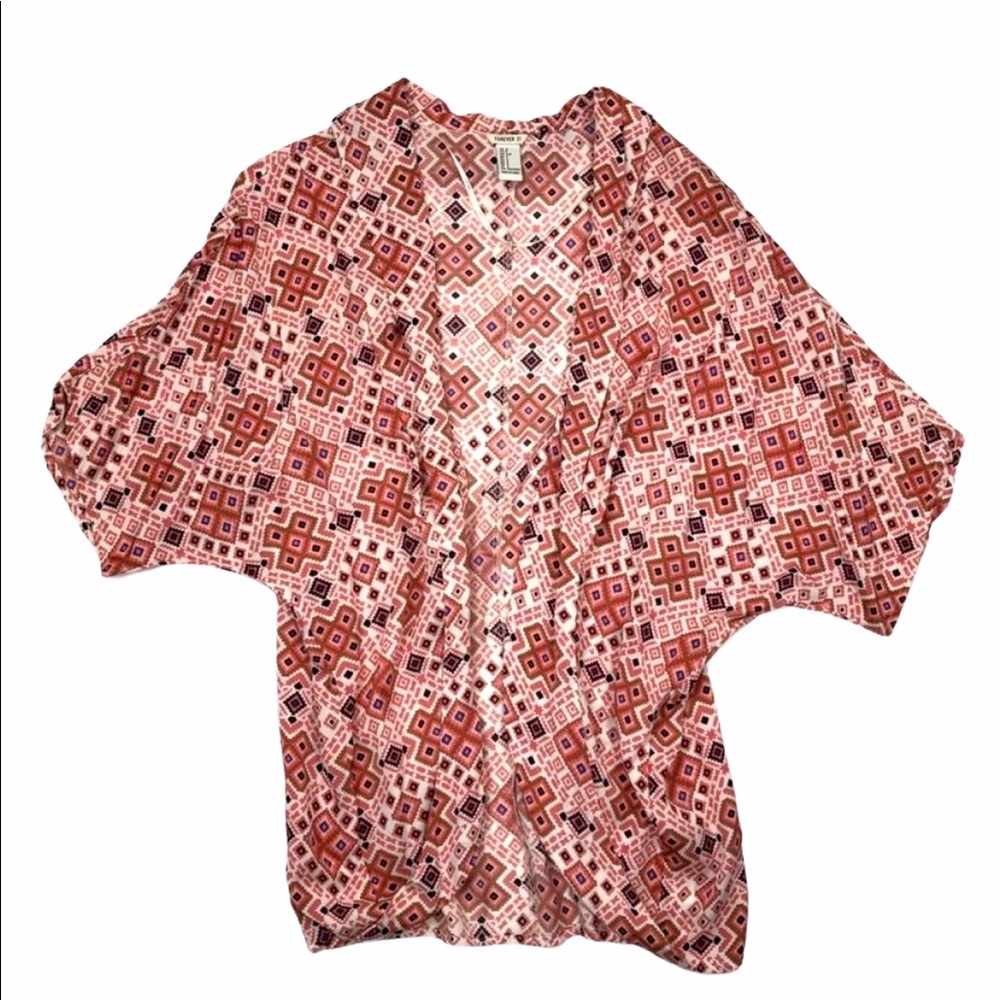 FOREVER 21 BLUSH MULTI KIMONO BATWING TOP